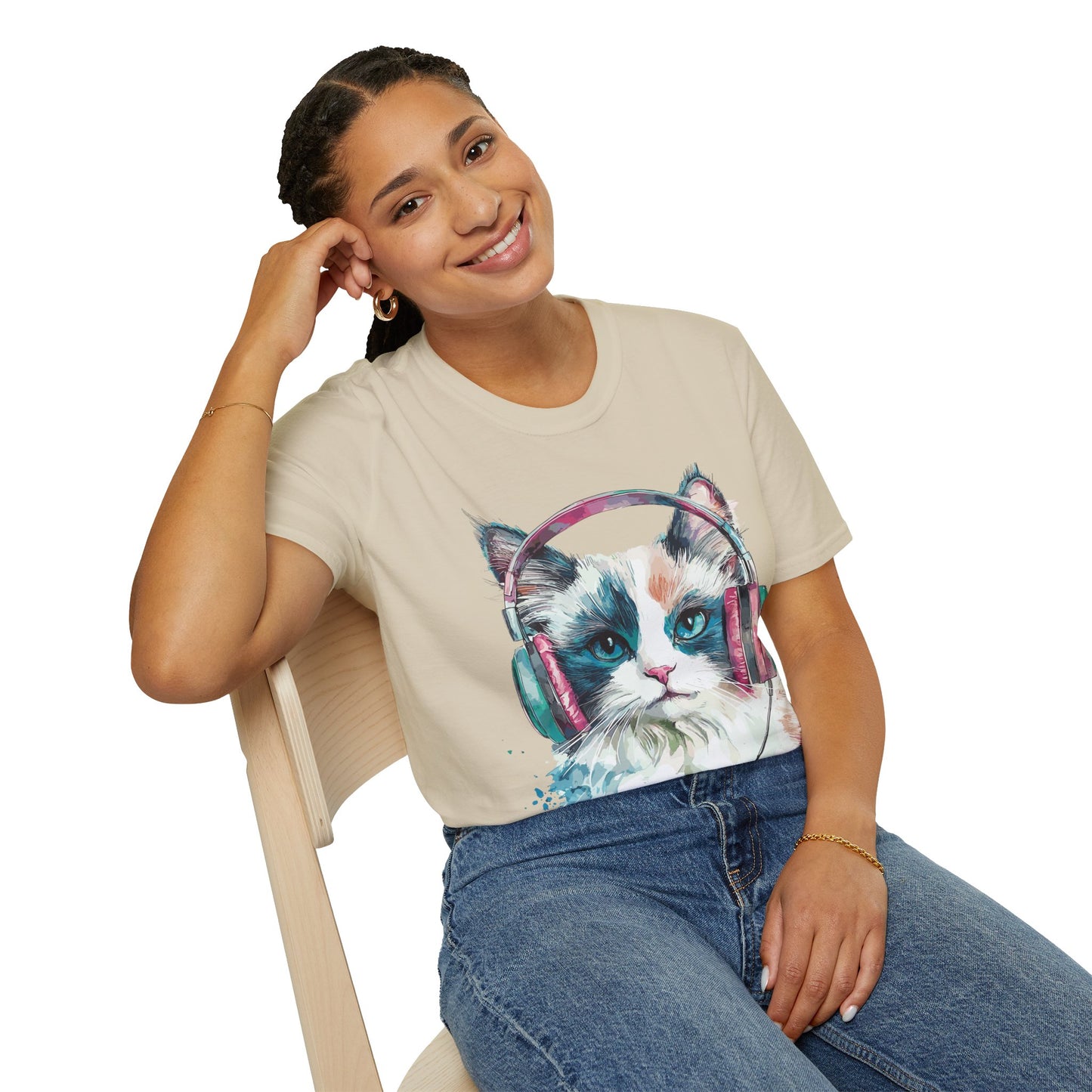 Ragdoll Cat T-Shirt, Cute Headphone Feline Tee, Cat Lover Gift, Cat Mom or Dad Gift